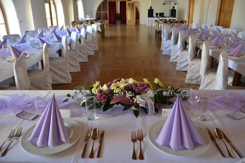 Hotel Zamek Velká Bystřice Dış mekan fotoğraf